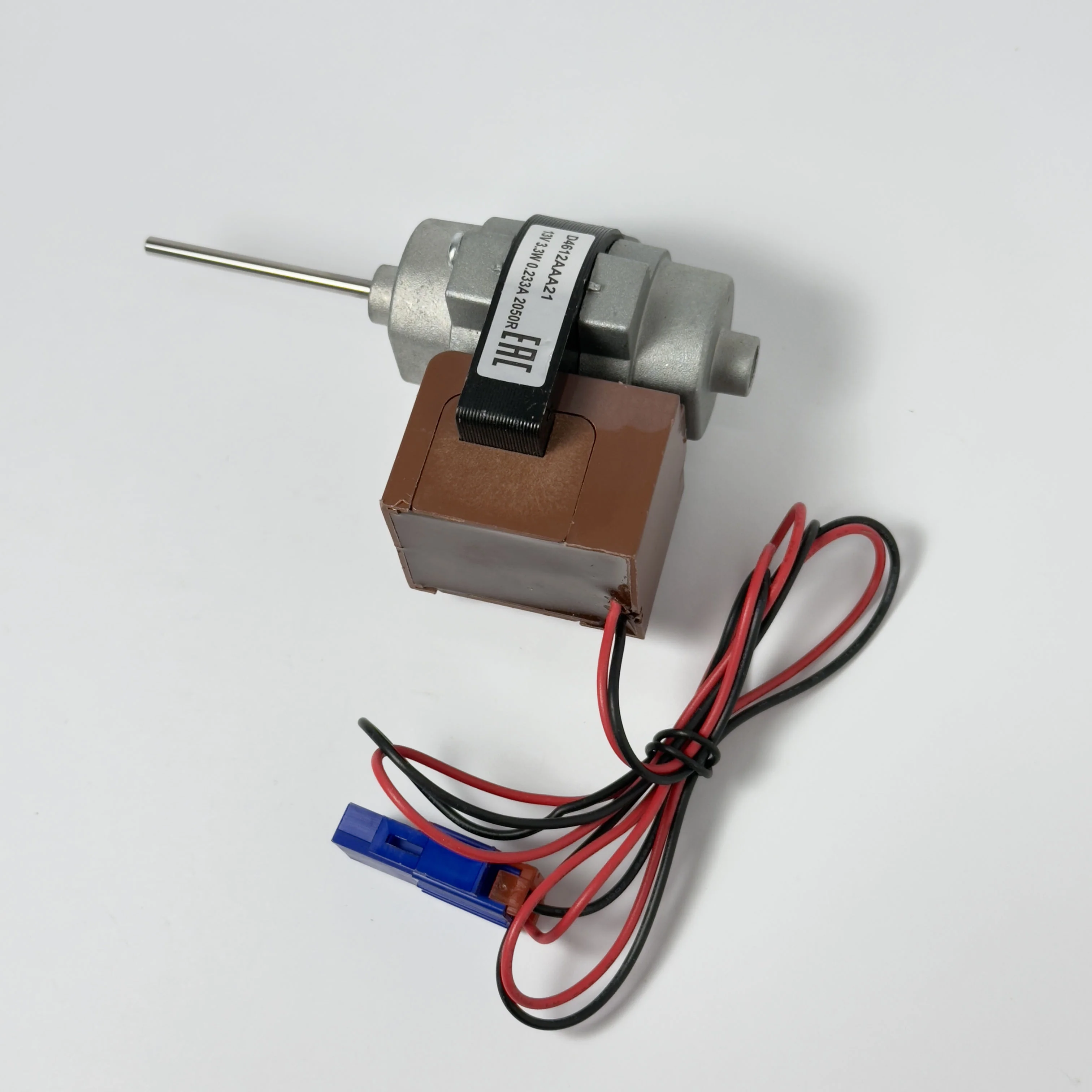 Вентилятор Daewoo, Bosch D4612AAA21 12V, 3.3W, 2050rpm, шток Ø-3,17мм, L-38мм - изображение 4